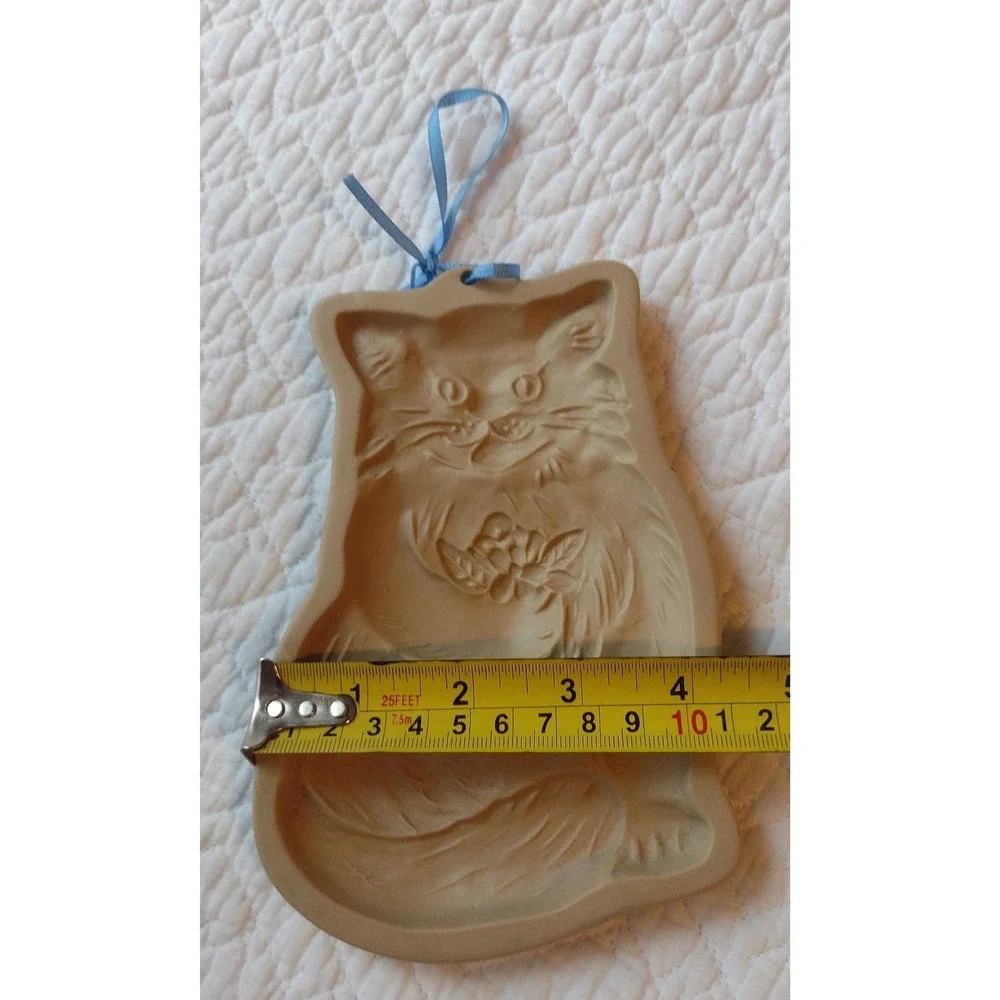 Vintage 1983 Brown Bag Cookie Art Cat Stoneware Mold Hill Design Feline Decor